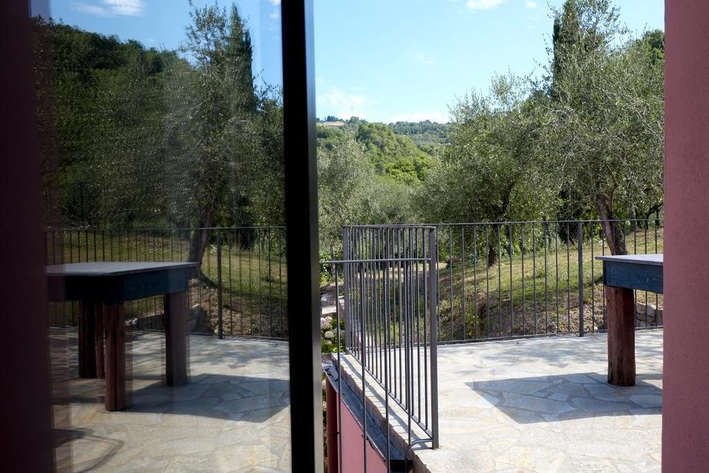 Agriturismo Brasino Fosdinovo Pokój zdjęcie